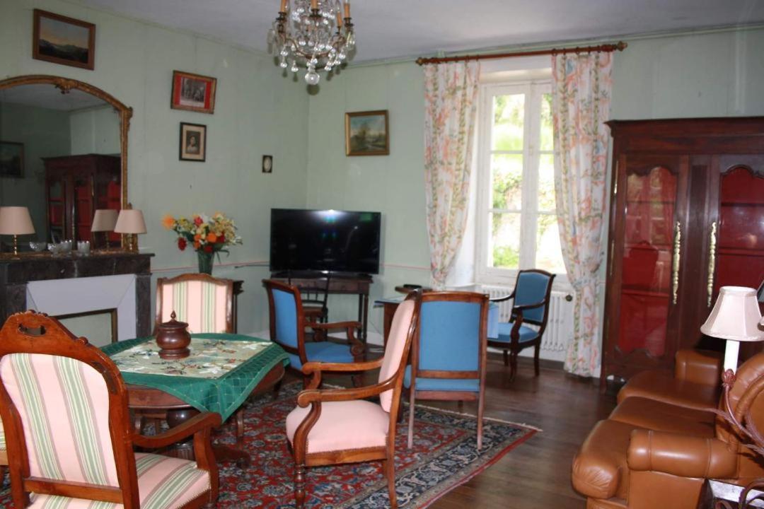 Domaine De La Borliere Villa Fenioux  Bagian luar foto